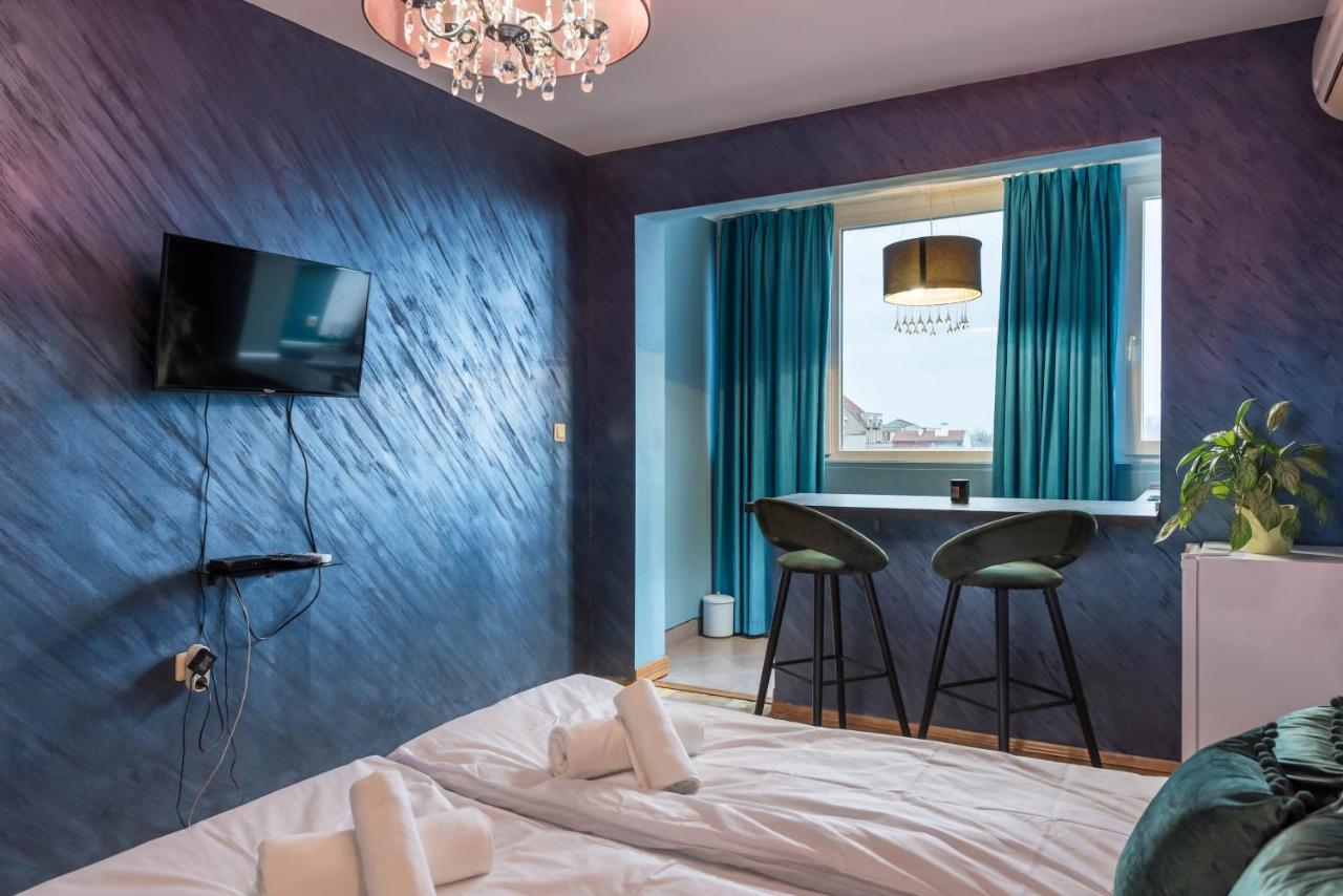 Private Studio In The Centre Varna Exterior foto